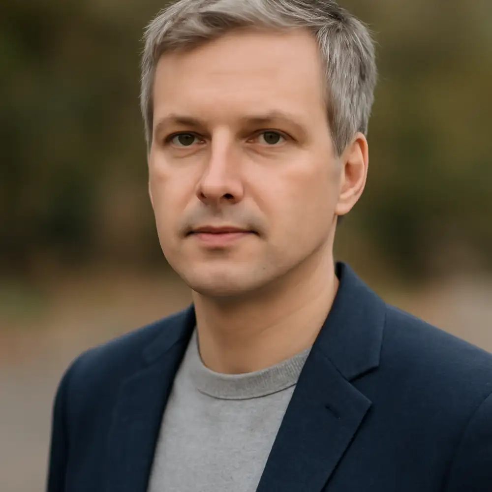 Editorem časopisu AegON.cz je Lubomír Pospíšil